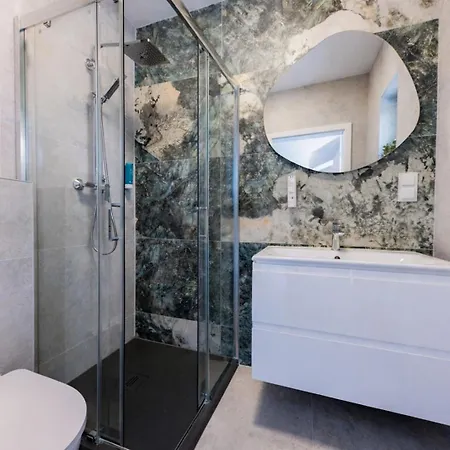 Aparthotel I Deluxe Polnocna Przystan 3*